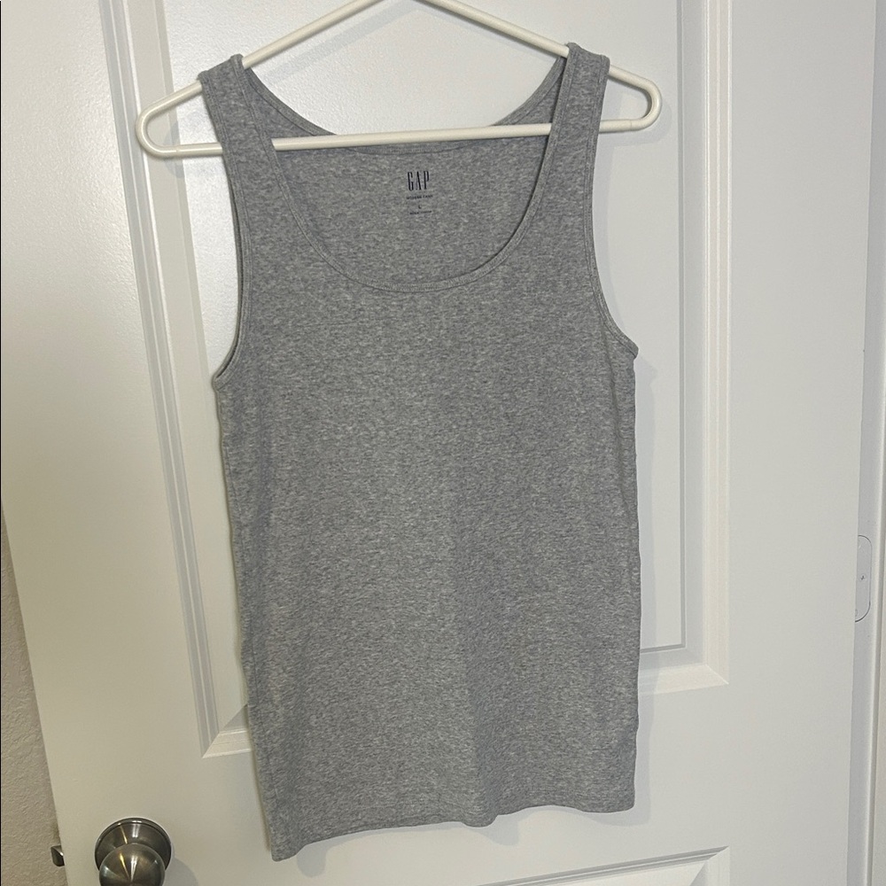 GAP Gray Scoop Neck Tank Top